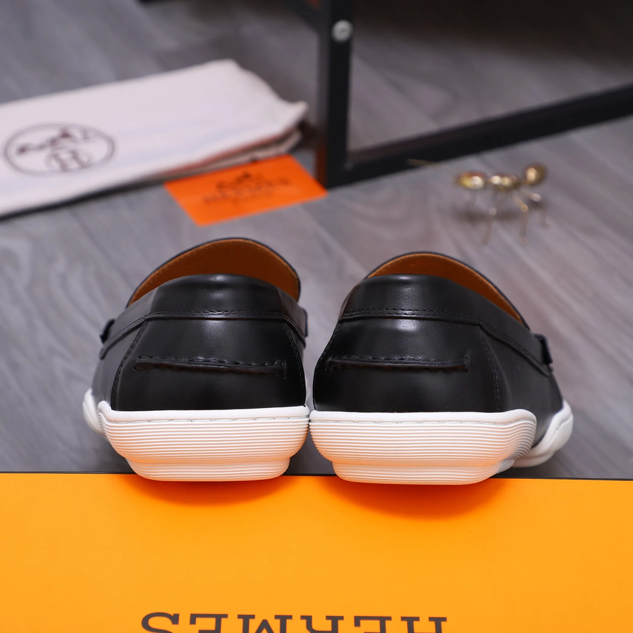 Men's shoes 💰500 Product trademark: HERMES "Hermes" casual slip-on leather shoes Regular size: 38-46 (45.46 custom-made, non-refundable) Product materials: Selected high-quality cowhide upper, cowhide lining, original outsole